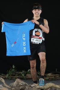 BIB: 4032
                            <button type="button" onclick="openModal(6909130)" class="btn btn-primary btn-sm float-right btn-popup" data-toggle="modal" data-target=".modal-high-quality">
                        <i class="fas fa-shopping-cart"></i> Add to Cart
                    </button>
                                            <button type="button" onclick="isThisMe(6909130, true)" class="btn btn-success btn-sm float-right btn-popup btn-isme hidden" data-toggle="tooltip" data-placement="bottom" title="นี่คือรูปของคุณใช่ไหม คลิกที่นี่เพื่อเอาเข้าอัลบั้ม">
                        <i class="fas fa-plus"></i> Add to album
                    </button>
                    <button type="button" onclick="isThisMe(6909130, false)" class="btn btn-warning btn-sm float-right btn-popup btn-isnotme hidden">
                        <i class="fas fa-ban"></i> Remove from album
                    </button>