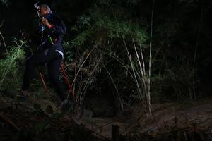 BIB: 
                            <button type="button" onclick="openModal(6913532)" class="btn btn-primary btn-sm float-right btn-popup" data-toggle="modal" data-target=".modal-high-quality">
                        <i class="fas fa-shopping-cart"></i> Add to Cart
                    </button>
                                            <button type="button" onclick="isThisMe(6913532, true)" class="btn btn-success btn-sm float-right btn-popup btn-isme hidden" data-toggle="tooltip" data-placement="bottom" title="นี่คือรูปของคุณใช่ไหม คลิกที่นี่เพื่อเอาเข้าอัลบั้ม">
                        <i class="fas fa-plus"></i> Add to album
                    </button>
                    <button type="button" onclick="isThisMe(6913532, false)" class="btn btn-warning btn-sm float-right btn-popup btn-isnotme hidden">
                        <i class="fas fa-ban"></i> Remove from album
                    </button>