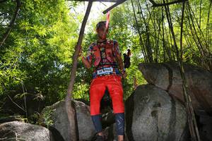 BIB: 960
                            <button type="button" onclick="openModal(6927348)" class="btn btn-primary btn-sm float-right btn-popup" data-toggle="modal" data-target=".modal-high-quality">
                        <i class="fas fa-shopping-cart"></i> Add to Cart
                    </button>
                                            <button type="button" onclick="isThisMe(6927348, true)" class="btn btn-success btn-sm float-right btn-popup btn-isme hidden" data-toggle="tooltip" data-placement="bottom" title="นี่คือรูปของคุณใช่ไหม คลิกที่นี่เพื่อเอาเข้าอัลบั้ม">
                        <i class="fas fa-plus"></i> Add to album
                    </button>
                    <button type="button" onclick="isThisMe(6927348, false)" class="btn btn-warning btn-sm float-right btn-popup btn-isnotme hidden">
                        <i class="fas fa-ban"></i> Remove from album
                    </button>