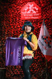 BIB: 2083
                            <button type="button" onclick="openModal(7118766)" class="btn btn-primary btn-sm float-right btn-popup" data-toggle="modal" data-target=".modal-high-quality">
                        <i class="fas fa-shopping-cart"></i> Add to Cart
                    </button>
                                            <button type="button" onclick="isThisMe(7118766, true)" class="btn btn-success btn-sm float-right btn-popup btn-isme hidden" data-toggle="tooltip" data-placement="bottom" title="นี่คือรูปของคุณใช่ไหม คลิกที่นี่เพื่อเอาเข้าอัลบั้ม">
                        <i class="fas fa-plus"></i> Add to album
                    </button>
                    <button type="button" onclick="isThisMe(7118766, false)" class="btn btn-warning btn-sm float-right btn-popup btn-isnotme hidden">
                        <i class="fas fa-ban"></i> Remove from album
                    </button>