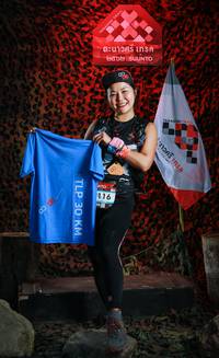 BIB: 116
                            <button type="button" onclick="openModal(7113147)" class="btn btn-primary btn-sm float-right btn-popup" data-toggle="modal" data-target=".modal-high-quality">
                        <i class="fas fa-shopping-cart"></i> Add to Cart
                    </button>
                                            <button type="button" onclick="isThisMe(7113147, true)" class="btn btn-success btn-sm float-right btn-popup btn-isme hidden" data-toggle="tooltip" data-placement="bottom" title="นี่คือรูปของคุณใช่ไหม คลิกที่นี่เพื่อเอาเข้าอัลบั้ม">
                        <i class="fas fa-plus"></i> Add to album
                    </button>
                    <button type="button" onclick="isThisMe(7113147, false)" class="btn btn-warning btn-sm float-right btn-popup btn-isnotme hidden">
                        <i class="fas fa-ban"></i> Remove from album
                    </button>