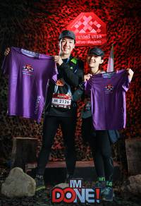 BIB: 2126
                            <button type="button" onclick="openModal(7118727)" class="btn btn-primary btn-sm float-right btn-popup" data-toggle="modal" data-target=".modal-high-quality">
                        <i class="fas fa-shopping-cart"></i> Add to Cart
                    </button>
                                            <button type="button" onclick="isThisMe(7118727, true)" class="btn btn-success btn-sm float-right btn-popup btn-isme hidden" data-toggle="tooltip" data-placement="bottom" title="นี่คือรูปของคุณใช่ไหม คลิกที่นี่เพื่อเอาเข้าอัลบั้ม">
                        <i class="fas fa-plus"></i> Add to album
                    </button>
                    <button type="button" onclick="isThisMe(7118727, false)" class="btn btn-warning btn-sm float-right btn-popup btn-isnotme hidden">
                        <i class="fas fa-ban"></i> Remove from album
                    </button>