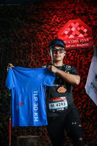 BIB: 4293, 
                            <button type="button" onclick="openModal(7113081)" class="btn btn-primary btn-sm float-right btn-popup" data-toggle="modal" data-target=".modal-high-quality">
                        <i class="fas fa-shopping-cart"></i> Add to Cart
                    </button>
                                            <button type="button" onclick="isThisMe(7113081, true)" class="btn btn-success btn-sm float-right btn-popup btn-isme hidden" data-toggle="tooltip" data-placement="bottom" title="นี่คือรูปของคุณใช่ไหม คลิกที่นี่เพื่อเอาเข้าอัลบั้ม">
                        <i class="fas fa-plus"></i> Add to album
                    </button>
                    <button type="button" onclick="isThisMe(7113081, false)" class="btn btn-warning btn-sm float-right btn-popup btn-isnotme hidden">
                        <i class="fas fa-ban"></i> Remove from album
                    </button>