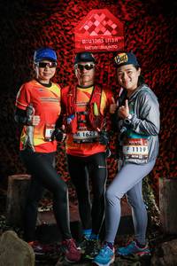 BIB: 1629, 1119
                            <button type="button" onclick="openModal(7113484)" class="btn btn-primary btn-sm float-right btn-popup" data-toggle="modal" data-target=".modal-high-quality">
                        <i class="fas fa-shopping-cart"></i> Add to Cart
                    </button>
                                            <button type="button" onclick="isThisMe(7113484, true)" class="btn btn-success btn-sm float-right btn-popup btn-isme hidden" data-toggle="tooltip" data-placement="bottom" title="นี่คือรูปของคุณใช่ไหม คลิกที่นี่เพื่อเอาเข้าอัลบั้ม">
                        <i class="fas fa-plus"></i> Add to album
                    </button>
                    <button type="button" onclick="isThisMe(7113484, false)" class="btn btn-warning btn-sm float-right btn-popup btn-isnotme hidden">
                        <i class="fas fa-ban"></i> Remove from album
                    </button>