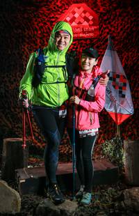 BIB: 
                            <button type="button" onclick="openModal(7112821)" class="btn btn-primary btn-sm float-right btn-popup" data-toggle="modal" data-target=".modal-high-quality">
                        <i class="fas fa-shopping-cart"></i> Add to Cart
                    </button>
                                            <button type="button" onclick="isThisMe(7112821, true)" class="btn btn-success btn-sm float-right btn-popup btn-isme hidden" data-toggle="tooltip" data-placement="bottom" title="นี่คือรูปของคุณใช่ไหม คลิกที่นี่เพื่อเอาเข้าอัลบั้ม">
                        <i class="fas fa-plus"></i> Add to album
                    </button>
                    <button type="button" onclick="isThisMe(7112821, false)" class="btn btn-warning btn-sm float-right btn-popup btn-isnotme hidden">
                        <i class="fas fa-ban"></i> Remove from album
                    </button>