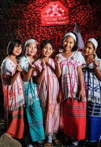 BIB: 
                            <button type="button" onclick="openModal(7113353)" class="btn btn-primary btn-sm float-right btn-popup" data-toggle="modal" data-target=".modal-high-quality">
                        <i class="fas fa-shopping-cart"></i> Add to Cart
                    </button>
                                            <button type="button" onclick="isThisMe(7113353, true)" class="btn btn-success btn-sm float-right btn-popup btn-isme hidden" data-toggle="tooltip" data-placement="bottom" title="นี่คือรูปของคุณใช่ไหม คลิกที่นี่เพื่อเอาเข้าอัลบั้ม">
                        <i class="fas fa-plus"></i> Add to album
                    </button>
                    <button type="button" onclick="isThisMe(7113353, false)" class="btn btn-warning btn-sm float-right btn-popup btn-isnotme hidden">
                        <i class="fas fa-ban"></i> Remove from album
                    </button>