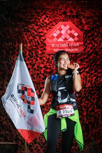 BIB: 2585
                            <button type="button" onclick="openModal(7115027)" class="btn btn-primary btn-sm float-right btn-popup" data-toggle="modal" data-target=".modal-high-quality">
                        <i class="fas fa-shopping-cart"></i> Add to Cart
                    </button>
                                            <button type="button" onclick="isThisMe(7115027, true)" class="btn btn-success btn-sm float-right btn-popup btn-isme hidden" data-toggle="tooltip" data-placement="bottom" title="นี่คือรูปของคุณใช่ไหม คลิกที่นี่เพื่อเอาเข้าอัลบั้ม">
                        <i class="fas fa-plus"></i> Add to album
                    </button>
                    <button type="button" onclick="isThisMe(7115027, false)" class="btn btn-warning btn-sm float-right btn-popup btn-isnotme hidden">
                        <i class="fas fa-ban"></i> Remove from album
                    </button>