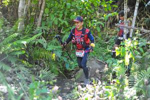 BIB: 7098
                            <button type="button" onclick="openModal(6911363)" class="btn btn-primary btn-sm float-right btn-popup" data-toggle="modal" data-target=".modal-high-quality">
                        <i class="fas fa-shopping-cart"></i> Add to Cart
                    </button>
                                            <button type="button" onclick="isThisMe(6911363, true)" class="btn btn-success btn-sm float-right btn-popup btn-isme hidden" data-toggle="tooltip" data-placement="bottom" title="นี่คือรูปของคุณใช่ไหม คลิกที่นี่เพื่อเอาเข้าอัลบั้ม">
                        <i class="fas fa-plus"></i> Add to album
                    </button>
                    <button type="button" onclick="isThisMe(6911363, false)" class="btn btn-warning btn-sm float-right btn-popup btn-isnotme hidden">
                        <i class="fas fa-ban"></i> Remove from album
                    </button>