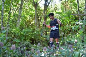 BIB: 4039
                            <button type="button" onclick="openModal(6867733)" class="btn btn-primary btn-sm float-right btn-popup" data-toggle="modal" data-target=".modal-high-quality">
                        <i class="fas fa-shopping-cart"></i> Add to Cart
                    </button>
                                            <button type="button" onclick="isThisMe(6867733, true)" class="btn btn-success btn-sm float-right btn-popup btn-isme hidden" data-toggle="tooltip" data-placement="bottom" title="นี่คือรูปของคุณใช่ไหม คลิกที่นี่เพื่อเอาเข้าอัลบั้ม">
                        <i class="fas fa-plus"></i> Add to album
                    </button>
                    <button type="button" onclick="isThisMe(6867733, false)" class="btn btn-warning btn-sm float-right btn-popup btn-isnotme hidden">
                        <i class="fas fa-ban"></i> Remove from album
                    </button>