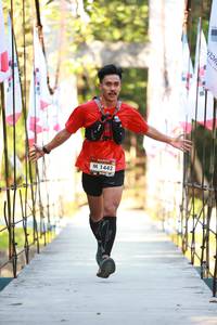 BIB: 1442
                            <button type="button" onclick="openModal(6879393)" class="btn btn-primary btn-sm float-right btn-popup" data-toggle="modal" data-target=".modal-high-quality">
                        <i class="fas fa-shopping-cart"></i> Add to Cart
                    </button>
                                            <button type="button" onclick="isThisMe(6879393, true)" class="btn btn-success btn-sm float-right btn-popup btn-isme hidden" data-toggle="tooltip" data-placement="bottom" title="นี่คือรูปของคุณใช่ไหม คลิกที่นี่เพื่อเอาเข้าอัลบั้ม">
                        <i class="fas fa-plus"></i> Add to album
                    </button>
                    <button type="button" onclick="isThisMe(6879393, false)" class="btn btn-warning btn-sm float-right btn-popup btn-isnotme hidden">
                        <i class="fas fa-ban"></i> Remove from album
                    </button>