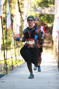 BIB: 1590
                            <button type="button" onclick="openModal(6883941)" class="btn btn-primary btn-sm float-right btn-popup" data-toggle="modal" data-target=".modal-high-quality">
                        <i class="fas fa-shopping-cart"></i> Add to Cart
                    </button>
                                            <button type="button" onclick="isThisMe(6883941, true)" class="btn btn-success btn-sm float-right btn-popup btn-isme hidden" data-toggle="tooltip" data-placement="bottom" title="นี่คือรูปของคุณใช่ไหม คลิกที่นี่เพื่อเอาเข้าอัลบั้ม">
                        <i class="fas fa-plus"></i> Add to album
                    </button>
                    <button type="button" onclick="isThisMe(6883941, false)" class="btn btn-warning btn-sm float-right btn-popup btn-isnotme hidden">
                        <i class="fas fa-ban"></i> Remove from album
                    </button>