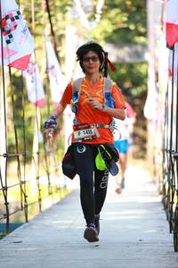 BIB: 1435
                            <button type="button" onclick="openModal(6885184)" class="btn btn-primary btn-sm float-right btn-popup" data-toggle="modal" data-target=".modal-high-quality">
                        <i class="fas fa-shopping-cart"></i> Add to Cart
                    </button>
                                            <button type="button" onclick="isThisMe(6885184, true)" class="btn btn-success btn-sm float-right btn-popup btn-isme hidden" data-toggle="tooltip" data-placement="bottom" title="นี่คือรูปของคุณใช่ไหม คลิกที่นี่เพื่อเอาเข้าอัลบั้ม">
                        <i class="fas fa-plus"></i> Add to album
                    </button>
                    <button type="button" onclick="isThisMe(6885184, false)" class="btn btn-warning btn-sm float-right btn-popup btn-isnotme hidden">
                        <i class="fas fa-ban"></i> Remove from album
                    </button>