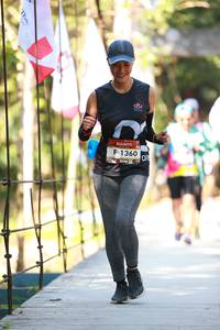 BIB: 1360
                            <button type="button" onclick="openModal(6891967)" class="btn btn-primary btn-sm float-right btn-popup" data-toggle="modal" data-target=".modal-high-quality">
                        <i class="fas fa-shopping-cart"></i> Add to Cart
                    </button>
                                            <button type="button" onclick="isThisMe(6891967, true)" class="btn btn-success btn-sm float-right btn-popup btn-isme hidden" data-toggle="tooltip" data-placement="bottom" title="นี่คือรูปของคุณใช่ไหม คลิกที่นี่เพื่อเอาเข้าอัลบั้ม">
                        <i class="fas fa-plus"></i> Add to album
                    </button>
                    <button type="button" onclick="isThisMe(6891967, false)" class="btn btn-warning btn-sm float-right btn-popup btn-isnotme hidden">
                        <i class="fas fa-ban"></i> Remove from album
                    </button>