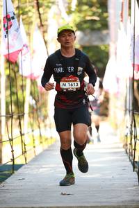 BIB: 1613
                            <button type="button" onclick="openModal(6904004)" class="btn btn-primary btn-sm float-right btn-popup" data-toggle="modal" data-target=".modal-high-quality">
                        <i class="fas fa-shopping-cart"></i> Add to Cart
                    </button>
                                            <button type="button" onclick="isThisMe(6904004, true)" class="btn btn-success btn-sm float-right btn-popup btn-isme hidden" data-toggle="tooltip" data-placement="bottom" title="นี่คือรูปของคุณใช่ไหม คลิกที่นี่เพื่อเอาเข้าอัลบั้ม">
                        <i class="fas fa-plus"></i> Add to album
                    </button>
                    <button type="button" onclick="isThisMe(6904004, false)" class="btn btn-warning btn-sm float-right btn-popup btn-isnotme hidden">
                        <i class="fas fa-ban"></i> Remove from album
                    </button>