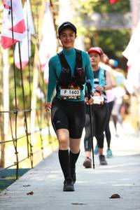 BIB: 1603
                            <button type="button" onclick="openModal(6904842)" class="btn btn-primary btn-sm float-right btn-popup" data-toggle="modal" data-target=".modal-high-quality">
                        <i class="fas fa-shopping-cart"></i> Add to Cart
                    </button>
                                            <button type="button" onclick="isThisMe(6904842, true)" class="btn btn-success btn-sm float-right btn-popup btn-isme hidden" data-toggle="tooltip" data-placement="bottom" title="นี่คือรูปของคุณใช่ไหม คลิกที่นี่เพื่อเอาเข้าอัลบั้ม">
                        <i class="fas fa-plus"></i> Add to album
                    </button>
                    <button type="button" onclick="isThisMe(6904842, false)" class="btn btn-warning btn-sm float-right btn-popup btn-isnotme hidden">
                        <i class="fas fa-ban"></i> Remove from album
                    </button>