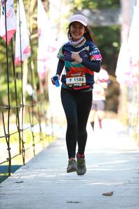 BIB: 1588
                            <button type="button" onclick="openModal(6906897)" class="btn btn-primary btn-sm float-right btn-popup" data-toggle="modal" data-target=".modal-high-quality">
                        <i class="fas fa-shopping-cart"></i> Add to Cart
                    </button>
                                            <button type="button" onclick="isThisMe(6906897, true)" class="btn btn-success btn-sm float-right btn-popup btn-isme hidden" data-toggle="tooltip" data-placement="bottom" title="นี่คือรูปของคุณใช่ไหม คลิกที่นี่เพื่อเอาเข้าอัลบั้ม">
                        <i class="fas fa-plus"></i> Add to album
                    </button>
                    <button type="button" onclick="isThisMe(6906897, false)" class="btn btn-warning btn-sm float-right btn-popup btn-isnotme hidden">
                        <i class="fas fa-ban"></i> Remove from album
                    </button>