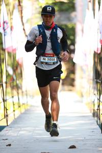 BIB: 5058
                            <button type="button" onclick="openModal(6905160)" class="btn btn-primary btn-sm float-right btn-popup" data-toggle="modal" data-target=".modal-high-quality">
                        <i class="fas fa-shopping-cart"></i> Add to Cart
                    </button>
                                            <button type="button" onclick="isThisMe(6905160, true)" class="btn btn-success btn-sm float-right btn-popup btn-isme hidden" data-toggle="tooltip" data-placement="bottom" title="นี่คือรูปของคุณใช่ไหม คลิกที่นี่เพื่อเอาเข้าอัลบั้ม">
                        <i class="fas fa-plus"></i> Add to album
                    </button>
                    <button type="button" onclick="isThisMe(6905160, false)" class="btn btn-warning btn-sm float-right btn-popup btn-isnotme hidden">
                        <i class="fas fa-ban"></i> Remove from album
                    </button>