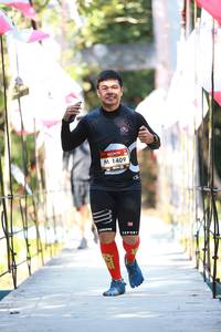 BIB: 1409
                            <button type="button" onclick="openModal(6907805)" class="btn btn-primary btn-sm float-right btn-popup" data-toggle="modal" data-target=".modal-high-quality">
                        <i class="fas fa-shopping-cart"></i> Add to Cart
                    </button>
                                            <button type="button" onclick="isThisMe(6907805, true)" class="btn btn-success btn-sm float-right btn-popup btn-isme hidden" data-toggle="tooltip" data-placement="bottom" title="นี่คือรูปของคุณใช่ไหม คลิกที่นี่เพื่อเอาเข้าอัลบั้ม">
                        <i class="fas fa-plus"></i> Add to album
                    </button>
                    <button type="button" onclick="isThisMe(6907805, false)" class="btn btn-warning btn-sm float-right btn-popup btn-isnotme hidden">
                        <i class="fas fa-ban"></i> Remove from album
                    </button>