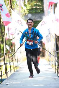 BIB: 2546
                            <button type="button" onclick="openModal(6907758)" class="btn btn-primary btn-sm float-right btn-popup" data-toggle="modal" data-target=".modal-high-quality">
                        <i class="fas fa-shopping-cart"></i> Add to Cart
                    </button>
                                            <button type="button" onclick="isThisMe(6907758, true)" class="btn btn-success btn-sm float-right btn-popup btn-isme hidden" data-toggle="tooltip" data-placement="bottom" title="นี่คือรูปของคุณใช่ไหม คลิกที่นี่เพื่อเอาเข้าอัลบั้ม">
                        <i class="fas fa-plus"></i> Add to album
                    </button>
                    <button type="button" onclick="isThisMe(6907758, false)" class="btn btn-warning btn-sm float-right btn-popup btn-isnotme hidden">
                        <i class="fas fa-ban"></i> Remove from album
                    </button>