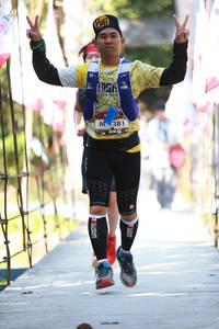 BIB: 381, 0000
                            <button type="button" onclick="openModal(6907486)" class="btn btn-primary btn-sm float-right btn-popup" data-toggle="modal" data-target=".modal-high-quality">
                        <i class="fas fa-shopping-cart"></i> Add to Cart
                    </button>
                                            <button type="button" onclick="isThisMe(6907486, true)" class="btn btn-success btn-sm float-right btn-popup btn-isme hidden" data-toggle="tooltip" data-placement="bottom" title="นี่คือรูปของคุณใช่ไหม คลิกที่นี่เพื่อเอาเข้าอัลบั้ม">
                        <i class="fas fa-plus"></i> Add to album
                    </button>
                    <button type="button" onclick="isThisMe(6907486, false)" class="btn btn-warning btn-sm float-right btn-popup btn-isnotme hidden">
                        <i class="fas fa-ban"></i> Remove from album
                    </button>