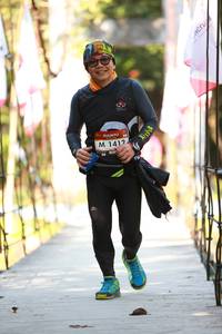 BIB: 1412
                            <button type="button" onclick="openModal(6904721)" class="btn btn-primary btn-sm float-right btn-popup" data-toggle="modal" data-target=".modal-high-quality">
                        <i class="fas fa-shopping-cart"></i> Add to Cart
                    </button>
                                            <button type="button" onclick="isThisMe(6904721, true)" class="btn btn-success btn-sm float-right btn-popup btn-isme hidden" data-toggle="tooltip" data-placement="bottom" title="นี่คือรูปของคุณใช่ไหม คลิกที่นี่เพื่อเอาเข้าอัลบั้ม">
                        <i class="fas fa-plus"></i> Add to album
                    </button>
                    <button type="button" onclick="isThisMe(6904721, false)" class="btn btn-warning btn-sm float-right btn-popup btn-isnotme hidden">
                        <i class="fas fa-ban"></i> Remove from album
                    </button>