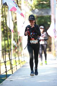 BIB: 1073
                            <button type="button" onclick="openModal(6907615)" class="btn btn-primary btn-sm float-right btn-popup" data-toggle="modal" data-target=".modal-high-quality">
                        <i class="fas fa-shopping-cart"></i> Add to Cart
                    </button>
                                            <button type="button" onclick="isThisMe(6907615, true)" class="btn btn-success btn-sm float-right btn-popup btn-isme hidden" data-toggle="tooltip" data-placement="bottom" title="นี่คือรูปของคุณใช่ไหม คลิกที่นี่เพื่อเอาเข้าอัลบั้ม">
                        <i class="fas fa-plus"></i> Add to album
                    </button>
                    <button type="button" onclick="isThisMe(6907615, false)" class="btn btn-warning btn-sm float-right btn-popup btn-isnotme hidden">
                        <i class="fas fa-ban"></i> Remove from album
                    </button>