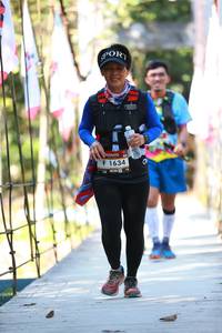 BIB: 1634
                            <button type="button" onclick="openModal(6906035)" class="btn btn-primary btn-sm float-right btn-popup" data-toggle="modal" data-target=".modal-high-quality">
                        <i class="fas fa-shopping-cart"></i> Add to Cart
                    </button>
                                            <button type="button" onclick="isThisMe(6906035, true)" class="btn btn-success btn-sm float-right btn-popup btn-isme hidden" data-toggle="tooltip" data-placement="bottom" title="นี่คือรูปของคุณใช่ไหม คลิกที่นี่เพื่อเอาเข้าอัลบั้ม">
                        <i class="fas fa-plus"></i> Add to album
                    </button>
                    <button type="button" onclick="isThisMe(6906035, false)" class="btn btn-warning btn-sm float-right btn-popup btn-isnotme hidden">
                        <i class="fas fa-ban"></i> Remove from album
                    </button>