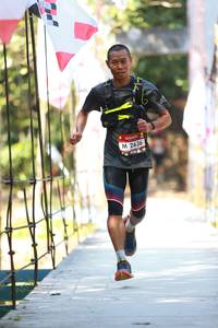 BIB: 2636
                            <button type="button" onclick="openModal(6925997)" class="btn btn-primary btn-sm float-right btn-popup" data-toggle="modal" data-target=".modal-high-quality">
                        <i class="fas fa-shopping-cart"></i> Add to Cart
                    </button>
                                            <button type="button" onclick="isThisMe(6925997, true)" class="btn btn-success btn-sm float-right btn-popup btn-isme hidden" data-toggle="tooltip" data-placement="bottom" title="นี่คือรูปของคุณใช่ไหม คลิกที่นี่เพื่อเอาเข้าอัลบั้ม">
                        <i class="fas fa-plus"></i> Add to album
                    </button>
                    <button type="button" onclick="isThisMe(6925997, false)" class="btn btn-warning btn-sm float-right btn-popup btn-isnotme hidden">
                        <i class="fas fa-ban"></i> Remove from album
                    </button>