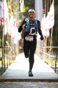 BIB: 4912
                            <button type="button" onclick="openModal(6957558)" class="btn btn-primary btn-sm float-right btn-popup" data-toggle="modal" data-target=".modal-high-quality">
                        <i class="fas fa-shopping-cart"></i> Add to Cart
                    </button>
                                            <button type="button" onclick="isThisMe(6957558, true)" class="btn btn-success btn-sm float-right btn-popup btn-isme hidden" data-toggle="tooltip" data-placement="bottom" title="นี่คือรูปของคุณใช่ไหม คลิกที่นี่เพื่อเอาเข้าอัลบั้ม">
                        <i class="fas fa-plus"></i> Add to album
                    </button>
                    <button type="button" onclick="isThisMe(6957558, false)" class="btn btn-warning btn-sm float-right btn-popup btn-isnotme hidden">
                        <i class="fas fa-ban"></i> Remove from album
                    </button>