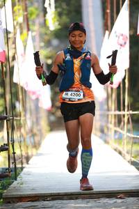 BIB: 4200
                            <button type="button" onclick="openModal(6957771)" class="btn btn-primary btn-sm float-right btn-popup" data-toggle="modal" data-target=".modal-high-quality">
                        <i class="fas fa-shopping-cart"></i> Add to Cart
                    </button>
                                            <button type="button" onclick="isThisMe(6957771, true)" class="btn btn-success btn-sm float-right btn-popup btn-isme hidden" data-toggle="tooltip" data-placement="bottom" title="นี่คือรูปของคุณใช่ไหม คลิกที่นี่เพื่อเอาเข้าอัลบั้ม">
                        <i class="fas fa-plus"></i> Add to album
                    </button>
                    <button type="button" onclick="isThisMe(6957771, false)" class="btn btn-warning btn-sm float-right btn-popup btn-isnotme hidden">
                        <i class="fas fa-ban"></i> Remove from album
                    </button>