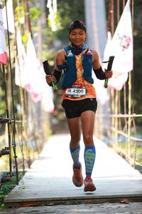 BIB: 4200
                            <button type="button" onclick="openModal(6957770)" class="btn btn-primary btn-sm float-right btn-popup" data-toggle="modal" data-target=".modal-high-quality">
                        <i class="fas fa-shopping-cart"></i> Add to Cart
                    </button>
                                            <button type="button" onclick="isThisMe(6957770, true)" class="btn btn-success btn-sm float-right btn-popup btn-isme hidden" data-toggle="tooltip" data-placement="bottom" title="นี่คือรูปของคุณใช่ไหม คลิกที่นี่เพื่อเอาเข้าอัลบั้ม">
                        <i class="fas fa-plus"></i> Add to album
                    </button>
                    <button type="button" onclick="isThisMe(6957770, false)" class="btn btn-warning btn-sm float-right btn-popup btn-isnotme hidden">
                        <i class="fas fa-ban"></i> Remove from album
                    </button>