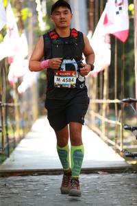 BIB: 4584, 
                            <button type="button" onclick="openModal(6960787)" class="btn btn-primary btn-sm float-right btn-popup" data-toggle="modal" data-target=".modal-high-quality">
                        <i class="fas fa-shopping-cart"></i> Add to Cart
                    </button>
                                            <button type="button" onclick="isThisMe(6960787, true)" class="btn btn-success btn-sm float-right btn-popup btn-isme hidden" data-toggle="tooltip" data-placement="bottom" title="นี่คือรูปของคุณใช่ไหม คลิกที่นี่เพื่อเอาเข้าอัลบั้ม">
                        <i class="fas fa-plus"></i> Add to album
                    </button>
                    <button type="button" onclick="isThisMe(6960787, false)" class="btn btn-warning btn-sm float-right btn-popup btn-isnotme hidden">
                        <i class="fas fa-ban"></i> Remove from album
                    </button>