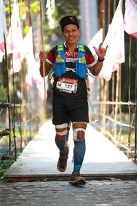 BIB: 127
                            <button type="button" onclick="openModal(6959776)" class="btn btn-primary btn-sm float-right btn-popup" data-toggle="modal" data-target=".modal-high-quality">
                        <i class="fas fa-shopping-cart"></i> Add to Cart
                    </button>
                                            <button type="button" onclick="isThisMe(6959776, true)" class="btn btn-success btn-sm float-right btn-popup btn-isme hidden" data-toggle="tooltip" data-placement="bottom" title="นี่คือรูปของคุณใช่ไหม คลิกที่นี่เพื่อเอาเข้าอัลบั้ม">
                        <i class="fas fa-plus"></i> Add to album
                    </button>
                    <button type="button" onclick="isThisMe(6959776, false)" class="btn btn-warning btn-sm float-right btn-popup btn-isnotme hidden">
                        <i class="fas fa-ban"></i> Remove from album
                    </button>