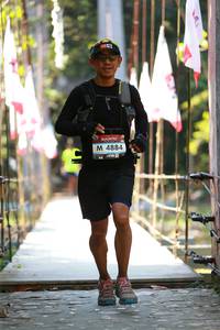 BIB: 4884
                            <button type="button" onclick="openModal(6960045)" class="btn btn-primary btn-sm float-right btn-popup" data-toggle="modal" data-target=".modal-high-quality">
                        <i class="fas fa-shopping-cart"></i> Add to Cart
                    </button>
                                            <button type="button" onclick="isThisMe(6960045, true)" class="btn btn-success btn-sm float-right btn-popup btn-isme hidden" data-toggle="tooltip" data-placement="bottom" title="นี่คือรูปของคุณใช่ไหม คลิกที่นี่เพื่อเอาเข้าอัลบั้ม">
                        <i class="fas fa-plus"></i> Add to album
                    </button>
                    <button type="button" onclick="isThisMe(6960045, false)" class="btn btn-warning btn-sm float-right btn-popup btn-isnotme hidden">
                        <i class="fas fa-ban"></i> Remove from album
                    </button>