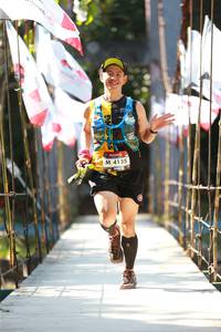 BIB: 4135
                            <button type="button" onclick="openModal(6965775)" class="btn btn-primary btn-sm float-right btn-popup" data-toggle="modal" data-target=".modal-high-quality">
                        <i class="fas fa-shopping-cart"></i> Add to Cart
                    </button>
                                            <button type="button" onclick="isThisMe(6965775, true)" class="btn btn-success btn-sm float-right btn-popup btn-isme hidden" data-toggle="tooltip" data-placement="bottom" title="นี่คือรูปของคุณใช่ไหม คลิกที่นี่เพื่อเอาเข้าอัลบั้ม">
                        <i class="fas fa-plus"></i> Add to album
                    </button>
                    <button type="button" onclick="isThisMe(6965775, false)" class="btn btn-warning btn-sm float-right btn-popup btn-isnotme hidden">
                        <i class="fas fa-ban"></i> Remove from album
                    </button>