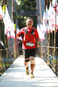 BIB: 4235
                            <button type="button" onclick="openModal(6964893)" class="btn btn-primary btn-sm float-right btn-popup" data-toggle="modal" data-target=".modal-high-quality">
                        <i class="fas fa-shopping-cart"></i> Add to Cart
                    </button>
                                            <button type="button" onclick="isThisMe(6964893, true)" class="btn btn-success btn-sm float-right btn-popup btn-isme hidden" data-toggle="tooltip" data-placement="bottom" title="นี่คือรูปของคุณใช่ไหม คลิกที่นี่เพื่อเอาเข้าอัลบั้ม">
                        <i class="fas fa-plus"></i> Add to album
                    </button>
                    <button type="button" onclick="isThisMe(6964893, false)" class="btn btn-warning btn-sm float-right btn-popup btn-isnotme hidden">
                        <i class="fas fa-ban"></i> Remove from album
                    </button>