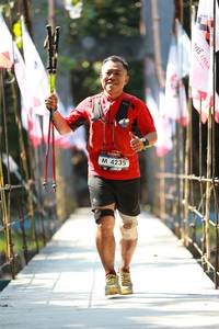 BIB: 4235
                            <button type="button" onclick="openModal(6964898)" class="btn btn-primary btn-sm float-right btn-popup" data-toggle="modal" data-target=".modal-high-quality">
                        <i class="fas fa-shopping-cart"></i> Add to Cart
                    </button>
                                            <button type="button" onclick="isThisMe(6964898, true)" class="btn btn-success btn-sm float-right btn-popup btn-isme hidden" data-toggle="tooltip" data-placement="bottom" title="นี่คือรูปของคุณใช่ไหม คลิกที่นี่เพื่อเอาเข้าอัลบั้ม">
                        <i class="fas fa-plus"></i> Add to album
                    </button>
                    <button type="button" onclick="isThisMe(6964898, false)" class="btn btn-warning btn-sm float-right btn-popup btn-isnotme hidden">
                        <i class="fas fa-ban"></i> Remove from album
                    </button>