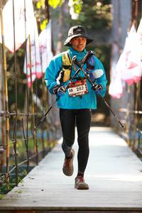 BIB: 282
                            <button type="button" onclick="openModal(6993936)" class="btn btn-primary btn-sm float-right btn-popup" data-toggle="modal" data-target=".modal-high-quality">
                        <i class="fas fa-shopping-cart"></i> Add to Cart
                    </button>
                                            <button type="button" onclick="isThisMe(6993936, true)" class="btn btn-success btn-sm float-right btn-popup btn-isme hidden" data-toggle="tooltip" data-placement="bottom" title="นี่คือรูปของคุณใช่ไหม คลิกที่นี่เพื่อเอาเข้าอัลบั้ม">
                        <i class="fas fa-plus"></i> Add to album
                    </button>
                    <button type="button" onclick="isThisMe(6993936, false)" class="btn btn-warning btn-sm float-right btn-popup btn-isnotme hidden">
                        <i class="fas fa-ban"></i> Remove from album
                    </button>