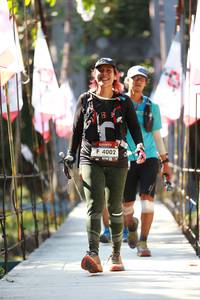 BIB: 4002
                            <button type="button" onclick="openModal(6990313)" class="btn btn-primary btn-sm float-right btn-popup" data-toggle="modal" data-target=".modal-high-quality">
                        <i class="fas fa-shopping-cart"></i> Add to Cart
                    </button>
                                            <button type="button" onclick="isThisMe(6990313, true)" class="btn btn-success btn-sm float-right btn-popup btn-isme hidden" data-toggle="tooltip" data-placement="bottom" title="นี่คือรูปของคุณใช่ไหม คลิกที่นี่เพื่อเอาเข้าอัลบั้ม">
                        <i class="fas fa-plus"></i> Add to album
                    </button>
                    <button type="button" onclick="isThisMe(6990313, false)" class="btn btn-warning btn-sm float-right btn-popup btn-isnotme hidden">
                        <i class="fas fa-ban"></i> Remove from album
                    </button>