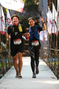 BIB: 4164, 4072
                            <button type="button" onclick="openModal(6994739)" class="btn btn-primary btn-sm float-right btn-popup" data-toggle="modal" data-target=".modal-high-quality">
                        <i class="fas fa-shopping-cart"></i> Add to Cart
                    </button>
                                            <button type="button" onclick="isThisMe(6994739, true)" class="btn btn-success btn-sm float-right btn-popup btn-isme hidden" data-toggle="tooltip" data-placement="bottom" title="นี่คือรูปของคุณใช่ไหม คลิกที่นี่เพื่อเอาเข้าอัลบั้ม">
                        <i class="fas fa-plus"></i> Add to album
                    </button>
                    <button type="button" onclick="isThisMe(6994739, false)" class="btn btn-warning btn-sm float-right btn-popup btn-isnotme hidden">
                        <i class="fas fa-ban"></i> Remove from album
                    </button>