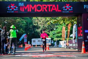 BIB: 412
                            <button type="button" onclick="openModal(7034414)" class="btn btn-primary btn-sm float-right btn-popup" data-toggle="modal" data-target=".modal-high-quality">
                        <i class="fas fa-shopping-cart"></i> Add to Cart
                    </button>
                                            <button type="button" onclick="isThisMe(7034414, true)" class="btn btn-success btn-sm float-right btn-popup btn-isme hidden" data-toggle="tooltip" data-placement="bottom" title="นี่คือรูปของคุณใช่ไหม คลิกที่นี่เพื่อเอาเข้าอัลบั้ม">
                        <i class="fas fa-plus"></i> Add to album
                    </button>
                    <button type="button" onclick="isThisMe(7034414, false)" class="btn btn-warning btn-sm float-right btn-popup btn-isnotme hidden">
                        <i class="fas fa-ban"></i> Remove from album
                    </button>