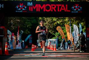 BIB: 0413
                            <button type="button" onclick="openModal(7033230)" class="btn btn-primary btn-sm float-right btn-popup" data-toggle="modal" data-target=".modal-high-quality">
                        <i class="fas fa-shopping-cart"></i> Add to Cart
                    </button>
                                            <button type="button" onclick="isThisMe(7033230, true)" class="btn btn-success btn-sm float-right btn-popup btn-isme hidden" data-toggle="tooltip" data-placement="bottom" title="นี่คือรูปของคุณใช่ไหม คลิกที่นี่เพื่อเอาเข้าอัลบั้ม">
                        <i class="fas fa-plus"></i> Add to album
                    </button>
                    <button type="button" onclick="isThisMe(7033230, false)" class="btn btn-warning btn-sm float-right btn-popup btn-isnotme hidden">
                        <i class="fas fa-ban"></i> Remove from album
                    </button>