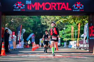 BIB: 1691
                            <button type="button" onclick="openModal(7034327)" class="btn btn-primary btn-sm float-right btn-popup" data-toggle="modal" data-target=".modal-high-quality">
                        <i class="fas fa-shopping-cart"></i> Add to Cart
                    </button>
                                            <button type="button" onclick="isThisMe(7034327, true)" class="btn btn-success btn-sm float-right btn-popup btn-isme hidden" data-toggle="tooltip" data-placement="bottom" title="นี่คือรูปของคุณใช่ไหม คลิกที่นี่เพื่อเอาเข้าอัลบั้ม">
                        <i class="fas fa-plus"></i> Add to album
                    </button>
                    <button type="button" onclick="isThisMe(7034327, false)" class="btn btn-warning btn-sm float-right btn-popup btn-isnotme hidden">
                        <i class="fas fa-ban"></i> Remove from album
                    </button>