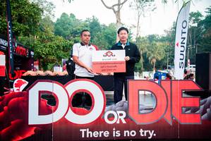 BIB: 000
                            <button type="button" onclick="openModal(7029923)" class="btn btn-primary btn-sm float-right btn-popup" data-toggle="modal" data-target=".modal-high-quality">
                        <i class="fas fa-shopping-cart"></i> Add to Cart
                    </button>
                                            <button type="button" onclick="isThisMe(7029923, true)" class="btn btn-success btn-sm float-right btn-popup btn-isme hidden" data-toggle="tooltip" data-placement="bottom" title="นี่คือรูปของคุณใช่ไหม คลิกที่นี่เพื่อเอาเข้าอัลบั้ม">
                        <i class="fas fa-plus"></i> Add to album
                    </button>
                    <button type="button" onclick="isThisMe(7029923, false)" class="btn btn-warning btn-sm float-right btn-popup btn-isnotme hidden">
                        <i class="fas fa-ban"></i> Remove from album
                    </button>