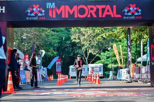 BIB: 
                            <button type="button" onclick="openModal(7033995)" class="btn btn-primary btn-sm float-right btn-popup" data-toggle="modal" data-target=".modal-high-quality">
                        <i class="fas fa-shopping-cart"></i> Add to Cart
                    </button>
                                            <button type="button" onclick="isThisMe(7033995, true)" class="btn btn-success btn-sm float-right btn-popup btn-isme hidden" data-toggle="tooltip" data-placement="bottom" title="นี่คือรูปของคุณใช่ไหม คลิกที่นี่เพื่อเอาเข้าอัลบั้ม">
                        <i class="fas fa-plus"></i> Add to album
                    </button>
                    <button type="button" onclick="isThisMe(7033995, false)" class="btn btn-warning btn-sm float-right btn-popup btn-isnotme hidden">
                        <i class="fas fa-ban"></i> Remove from album
                    </button>