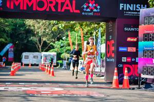 BIB: 101
                            <button type="button" onclick="openModal(7042890)" class="btn btn-primary btn-sm float-right btn-popup" data-toggle="modal" data-target=".modal-high-quality">
                        <i class="fas fa-shopping-cart"></i> Add to Cart
                    </button>
                                            <button type="button" onclick="isThisMe(7042890, true)" class="btn btn-success btn-sm float-right btn-popup btn-isme hidden" data-toggle="tooltip" data-placement="bottom" title="นี่คือรูปของคุณใช่ไหม คลิกที่นี่เพื่อเอาเข้าอัลบั้ม">
                        <i class="fas fa-plus"></i> Add to album
                    </button>
                    <button type="button" onclick="isThisMe(7042890, false)" class="btn btn-warning btn-sm float-right btn-popup btn-isnotme hidden">
                        <i class="fas fa-ban"></i> Remove from album
                    </button>