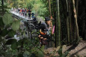 BIB: 
                            <button type="button" onclick="openModal(6868898)" class="btn btn-primary btn-sm float-right btn-popup" data-toggle="modal" data-target=".modal-high-quality">
                        <i class="fas fa-shopping-cart"></i> Add to Cart
                    </button>
                                            <button type="button" onclick="isThisMe(6868898, true)" class="btn btn-success btn-sm float-right btn-popup btn-isme hidden" data-toggle="tooltip" data-placement="bottom" title="นี่คือรูปของคุณใช่ไหม คลิกที่นี่เพื่อเอาเข้าอัลบั้ม">
                        <i class="fas fa-plus"></i> Add to album
                    </button>
                    <button type="button" onclick="isThisMe(6868898, false)" class="btn btn-warning btn-sm float-right btn-popup btn-isnotme hidden">
                        <i class="fas fa-ban"></i> Remove from album
                    </button>