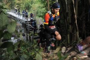 BIB: 
                            <button type="button" onclick="openModal(6868937)" class="btn btn-primary btn-sm float-right btn-popup" data-toggle="modal" data-target=".modal-high-quality">
                        <i class="fas fa-shopping-cart"></i> Add to Cart
                    </button>
                                            <button type="button" onclick="isThisMe(6868937, true)" class="btn btn-success btn-sm float-right btn-popup btn-isme hidden" data-toggle="tooltip" data-placement="bottom" title="นี่คือรูปของคุณใช่ไหม คลิกที่นี่เพื่อเอาเข้าอัลบั้ม">
                        <i class="fas fa-plus"></i> Add to album
                    </button>
                    <button type="button" onclick="isThisMe(6868937, false)" class="btn btn-warning btn-sm float-right btn-popup btn-isnotme hidden">
                        <i class="fas fa-ban"></i> Remove from album
                    </button>