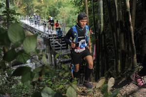 BIB: 2685
                            <button type="button" onclick="openModal(6868917)" class="btn btn-primary btn-sm float-right btn-popup" data-toggle="modal" data-target=".modal-high-quality">
                        <i class="fas fa-shopping-cart"></i> Add to Cart
                    </button>
                                            <button type="button" onclick="isThisMe(6868917, true)" class="btn btn-success btn-sm float-right btn-popup btn-isme hidden" data-toggle="tooltip" data-placement="bottom" title="นี่คือรูปของคุณใช่ไหม คลิกที่นี่เพื่อเอาเข้าอัลบั้ม">
                        <i class="fas fa-plus"></i> Add to album
                    </button>
                    <button type="button" onclick="isThisMe(6868917, false)" class="btn btn-warning btn-sm float-right btn-popup btn-isnotme hidden">
                        <i class="fas fa-ban"></i> Remove from album
                    </button>