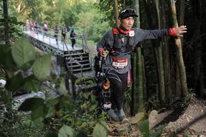 BIB: 2044
                            <button type="button" onclick="openModal(6871860)" class="btn btn-primary btn-sm float-right btn-popup" data-toggle="modal" data-target=".modal-high-quality">
                        <i class="fas fa-shopping-cart"></i> Add to Cart
                    </button>
                                            <button type="button" onclick="isThisMe(6871860, true)" class="btn btn-success btn-sm float-right btn-popup btn-isme hidden" data-toggle="tooltip" data-placement="bottom" title="นี่คือรูปของคุณใช่ไหม คลิกที่นี่เพื่อเอาเข้าอัลบั้ม">
                        <i class="fas fa-plus"></i> Add to album
                    </button>
                    <button type="button" onclick="isThisMe(6871860, false)" class="btn btn-warning btn-sm float-right btn-popup btn-isnotme hidden">
                        <i class="fas fa-ban"></i> Remove from album
                    </button>